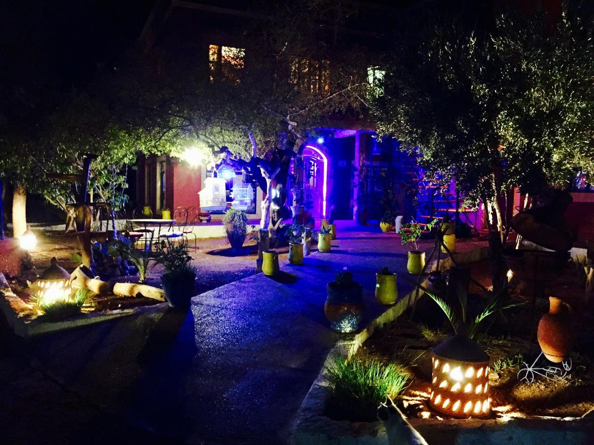 Camping & Hotel Le Calme エッサウィラ エクステリア 写真