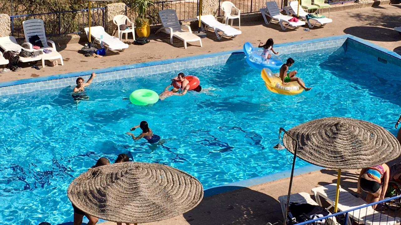 Camping & Hotel Le Calme エッサウィラ エクステリア 写真